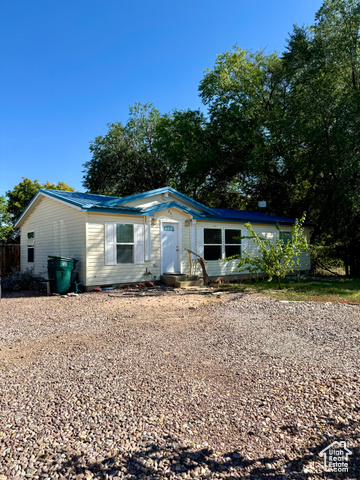 291 E 100 N, Vernal UT 84078