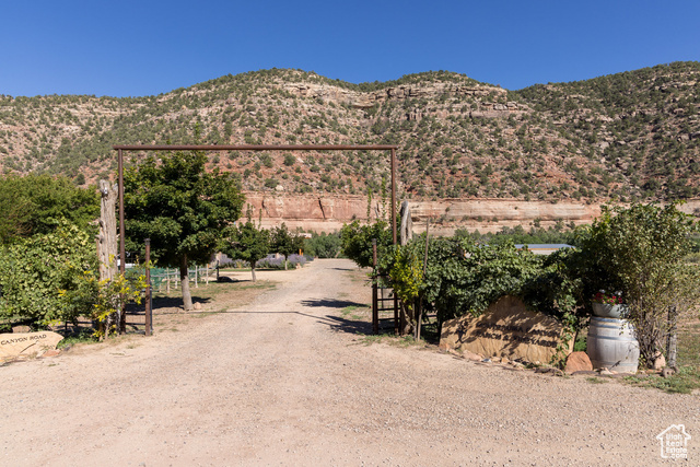 Photo 30 for MLS #2023446 at 1035 S Montezuma Canyon Rd