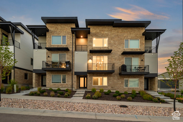 1397 GAMBEL OAK WAY #30, Park City, Utah 84098, 3 Bedrooms Bedrooms, ,4 BathroomsBathrooms,Residential,Townhouse,1397 GAMBEL OAK WAY #30,2023475