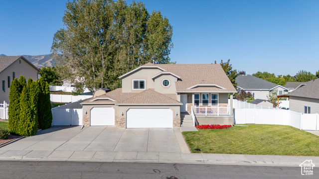 3260 S CELEBRATION DR, West Valley City, Utah 84128, 5 Bedrooms Bedrooms, ,3 BathroomsBathrooms,Residential,Single Family Residence,3260 S CELEBRATION DR,2023594