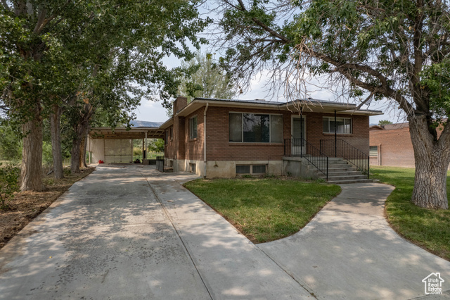 170 S MAIN ST, Orangeville, Utah 84537, 6 Bedrooms Bedrooms, ,2 BathroomsBathrooms,Residential,Single Family Residence,170 S MAIN ST,2023599