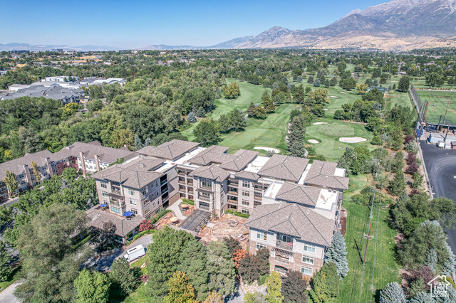 Drone / aerial view featuring a mountain view