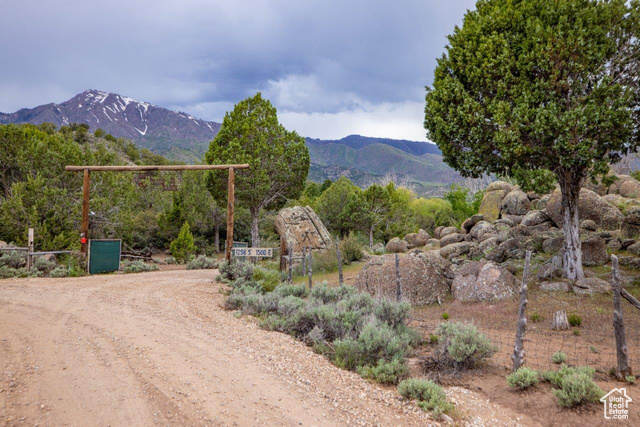 View of mountain feature