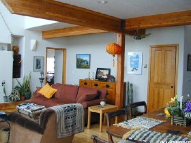 332 E 300 N, Midway, UT 84049 — photo 4