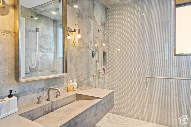Photo 46 for MLS #2025831 at 27 Normans Way