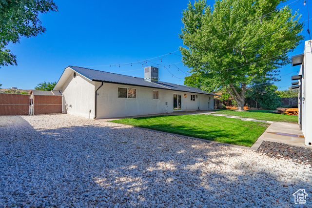 Photo 30 for MLS #2025983 at 1135 E Redwood Tree St
