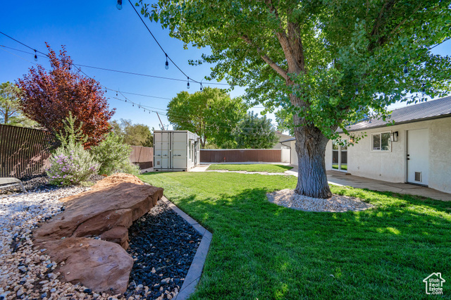 Photo 27 for MLS #2025983 at 1135 E Redwood Tree St