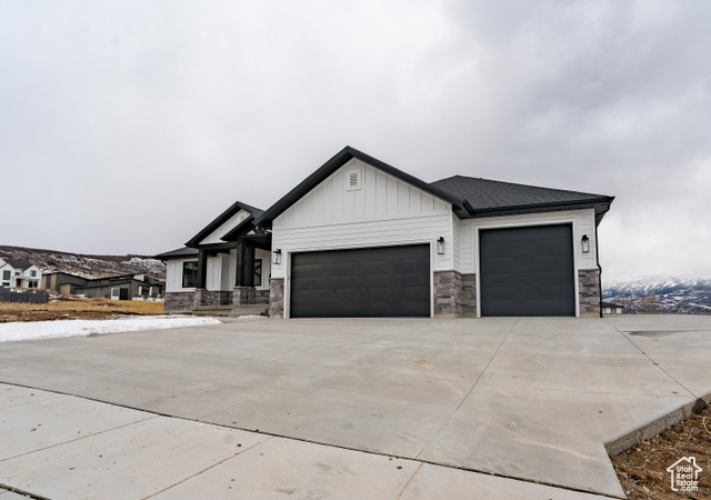 3065 BONNEVILLE CIR