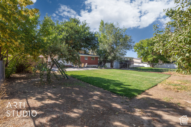 Photo 26 for MLS #2026825 at 601 E Pali St