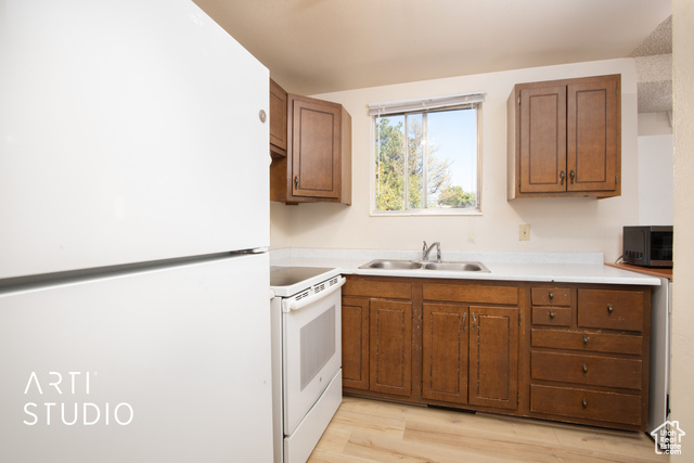 Photo 10 for MLS #2026825 at 601 E Pali St