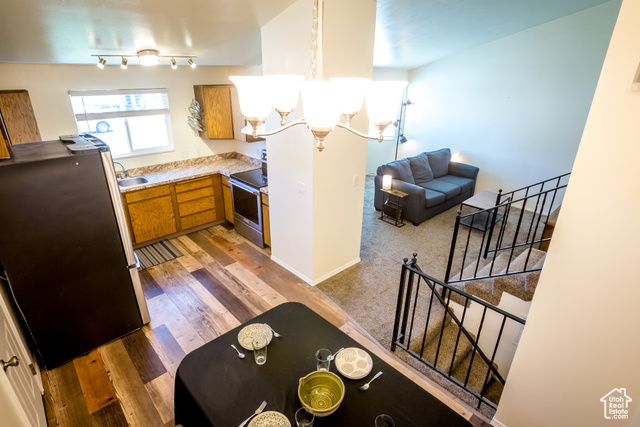 Photo 21 for MLS #2027136 at 5940 S Woodview Dr