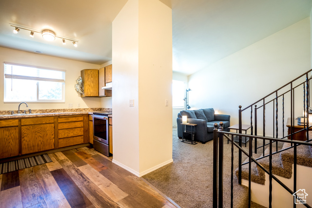 Photo 16 for MLS #2027136 at 5940 S Woodview Dr