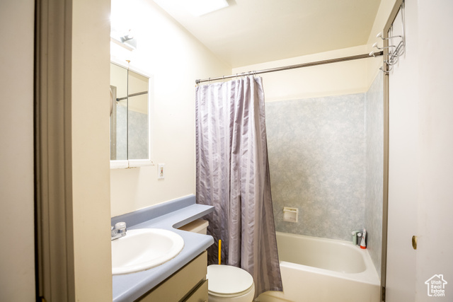 Photo 35 for MLS #2027136 at 5940 S Woodview Dr
