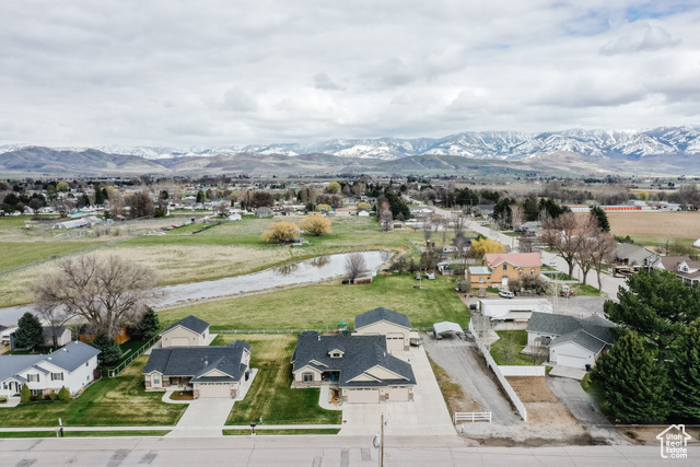 787 S 2ND, Preston, Idaho 83263, 4 Bedrooms Bedrooms, ,3 BathroomsBathrooms,Residential,Single Family Residence,787 S 2ND,2027161