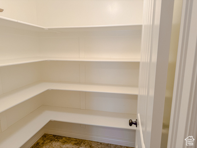 Photo 12 for MLS #2027278 at 1806 Park Dr