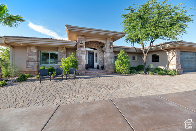 1557 S STONE CLIFF DR, St. George, Utah 84790, 5 Bedrooms Bedrooms, ,4 BathroomsBathrooms,Residential,Single Family Residence,1557 S STONE CLIFF DR,2027698