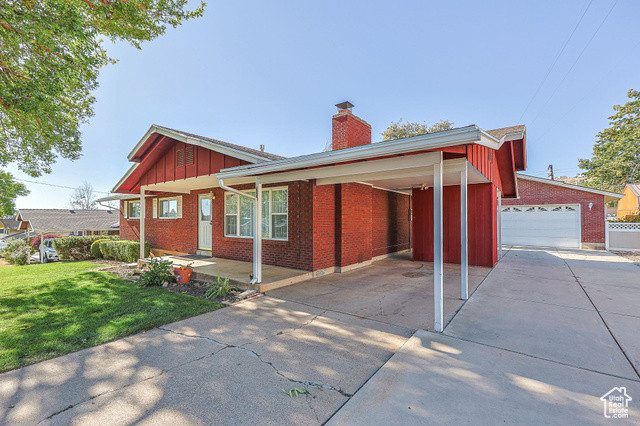 3209 N HOLIDAY DR, North Ogden UT 84414