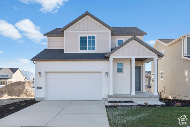 View of front of house featuring a garage