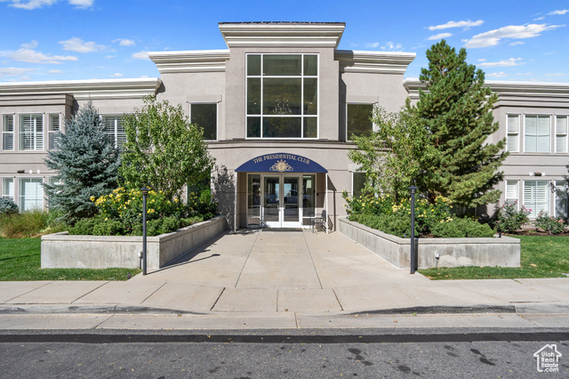 3075 E KENNEDY DR #204, Salt Lake City, Utah 84108, 2 Bedrooms Bedrooms, ,2 BathroomsBathrooms,Residential,Condominium,3075 E KENNEDY DR #204,2028256