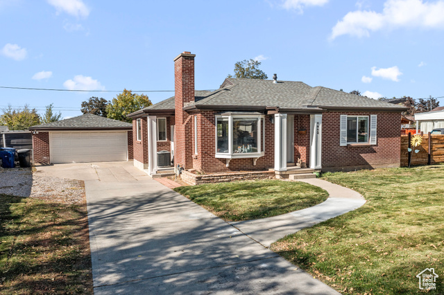 6360 S COBBLECREST RD, Holladay, Utah 84121, 4 Bedrooms Bedrooms, ,3 BathroomsBathrooms,Residential,Single Family Residence,6360 S COBBLECREST RD,2028486