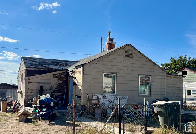 128 4TH WEST ST, East Carbon UT 84520