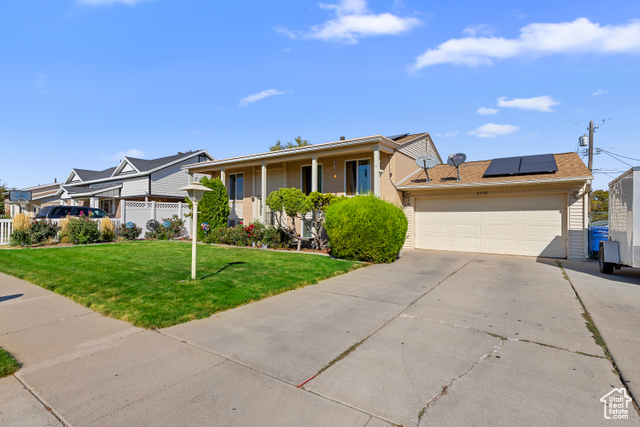 4938 W PAVANT AVE, West Valley City, Utah 84120, 4 Bedrooms Bedrooms, ,2 BathroomsBathrooms,Residential,Single Family Residence,4938 W PAVANT AVE,2029391