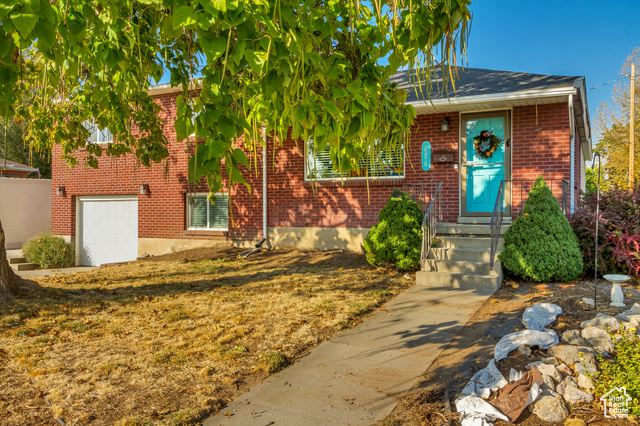 Residential - Single Family Residence