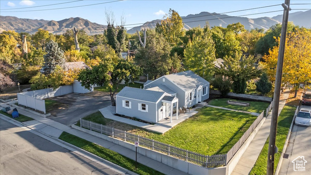 1103 E CRANDALL AVE, Salt Lake City, Utah 84106, 3 Bedrooms Bedrooms, ,2 BathroomsBathrooms,Residential,Duplex,1103 E CRANDALL AVE,2029745