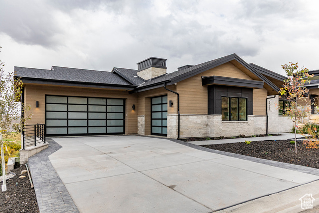 Photo 88 for MLS #2029955 at 1577 W Skyridge Dr