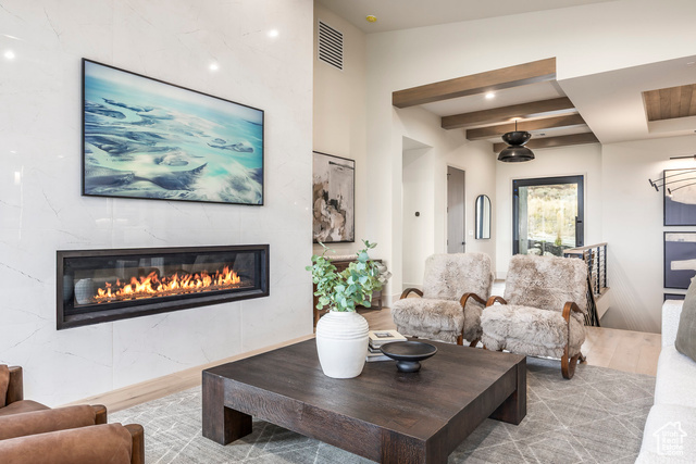 Photo 32 for MLS #2029955 at 1577 W Skyridge Dr