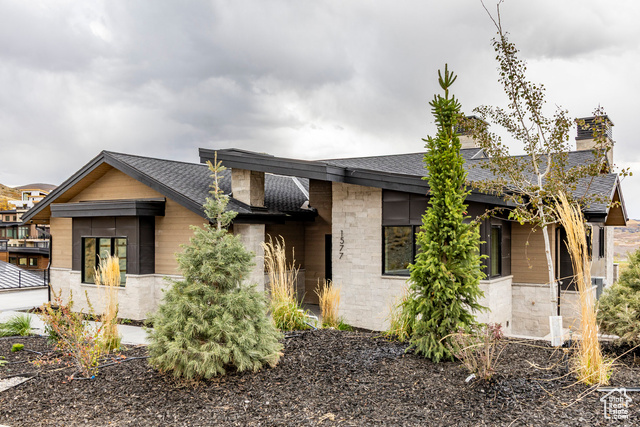 Photo 90 for MLS #2029955 at 1577 W Skyridge Dr