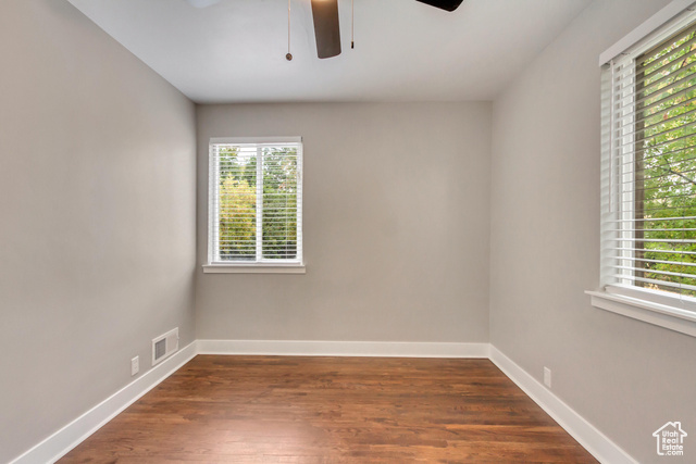 Photo 10 for MLS #2030155 at 2609 S Lake St