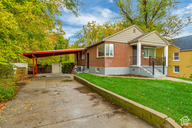 Photo 33 for MLS #2030155 at 2609 S Lake St