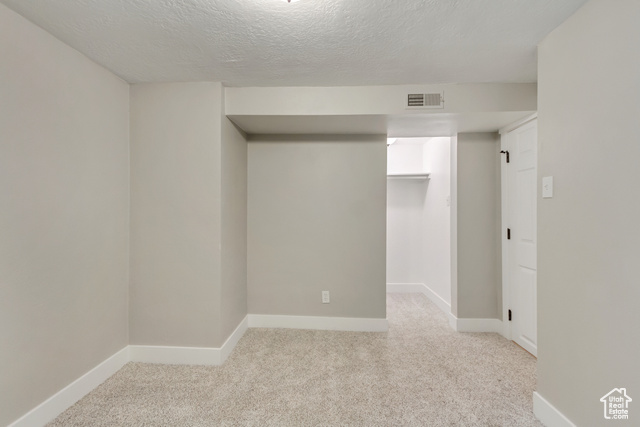 Photo 17 for MLS #2030155 at 2609 S Lake St
