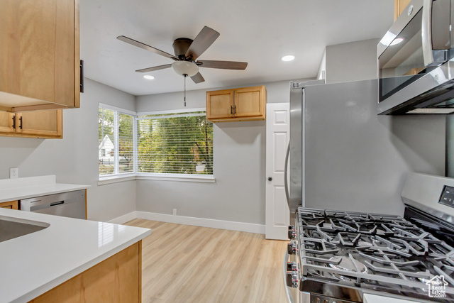 Photo 11 for MLS #2030155 at 2609 S Lake St