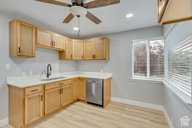 Photo 13 for MLS #2030155 at 2609 S Lake St