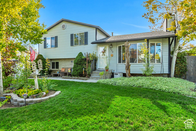 3273 W 6610 S, West Jordan, Utah 84084, 4 Bedrooms Bedrooms, ,2 BathroomsBathrooms,Residential,Single Family Residence,3273 W 6610 S,2030668