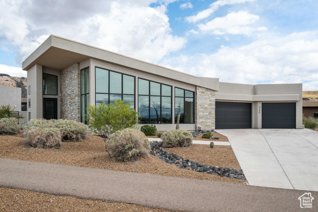 Contemporary house with a garage