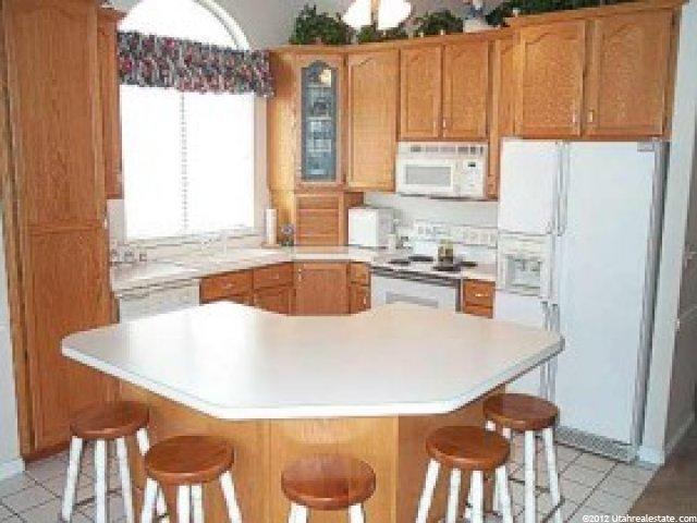 8101 S 865 E, Sandy, UT 84094 — photo 3