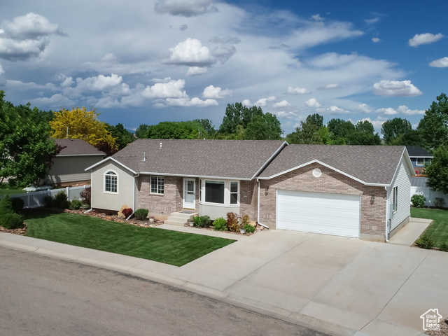 198 S CONSTITUTION DR, Roosevelt UT 84066