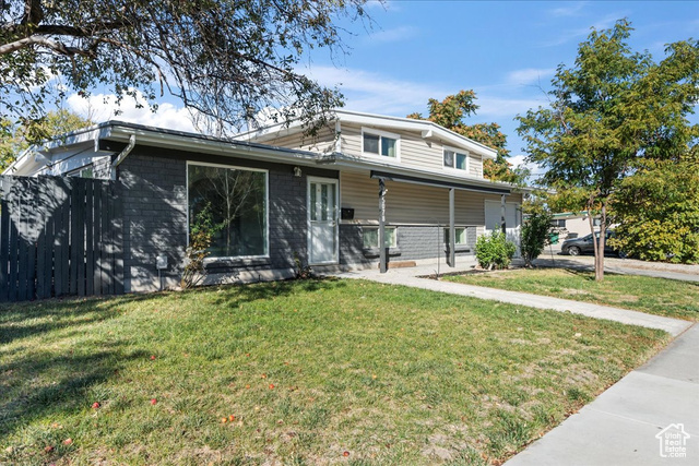 View of front of home with a front lawn