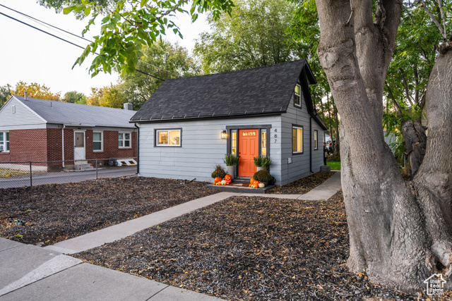 487 E STANLEY AVE, South Salt Lake, Utah 84115, 2 Bedrooms Bedrooms, ,1 BathroomBathrooms,Residential,Single Family Residence,487 E STANLEY AVE,2031590