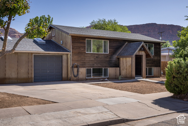 441 PARK DR, Moab, Utah 84532, 4 Bedrooms Bedrooms, ,2 BathroomsBathrooms,Residential,Single Family Residence,441 PARK DR,2031758