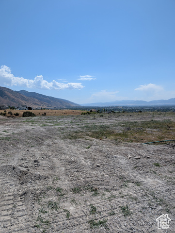 1110 E 100 S, Hyde Park UT 84318