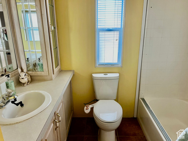 Photo 11 for MLS #2032576 at 1160 E Telegraph St #235-A