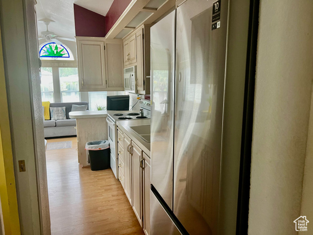 Photo 10 for MLS #2032576 at 1160 E Telegraph St #235-A