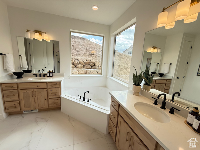 Photo 13 for MLS #2032739 at 222 E Selman Ridge Dr #19