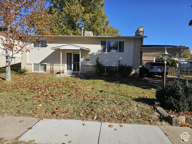 1407 S VALERIE DR, Syracuse, Utah 84075, 4 Bedrooms Bedrooms, ,2 BathroomsBathrooms,Residential,Single Family Residence,1407 S VALERIE DR,2032889