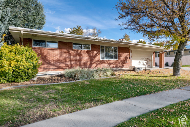 4955 S 1645 E ,Holladay UT 84117