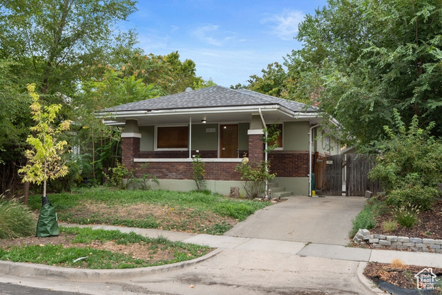 1042 EMERSON AVE, Salt Lake City, Utah 84105, 3 Bedrooms Bedrooms, ,2 BathroomsBathrooms,Residential,Single Family Residence,1042 EMERSON AVE,2033018